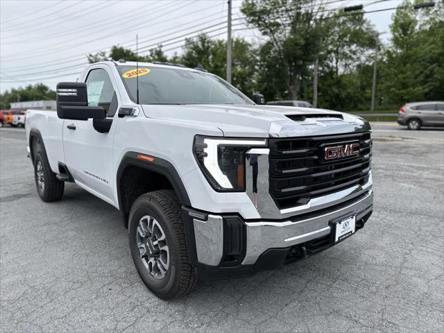 new 2025 GMC Sierra 3500 car, priced at $55,155