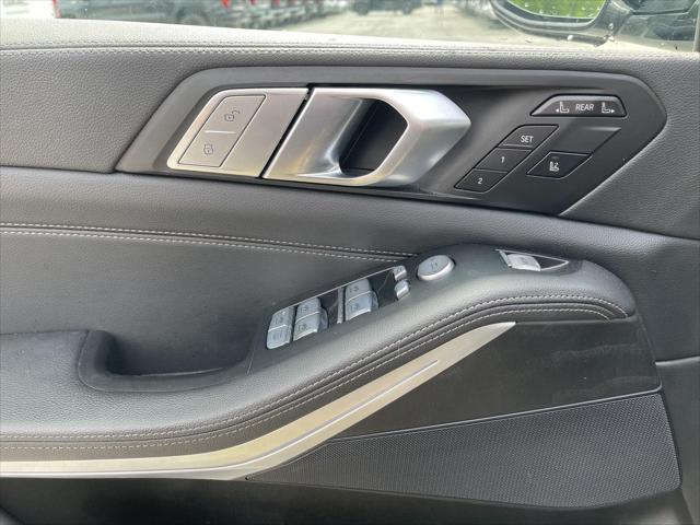 used 2022 BMW X7 car