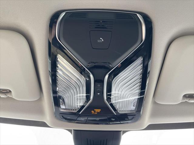 used 2022 BMW X7 car
