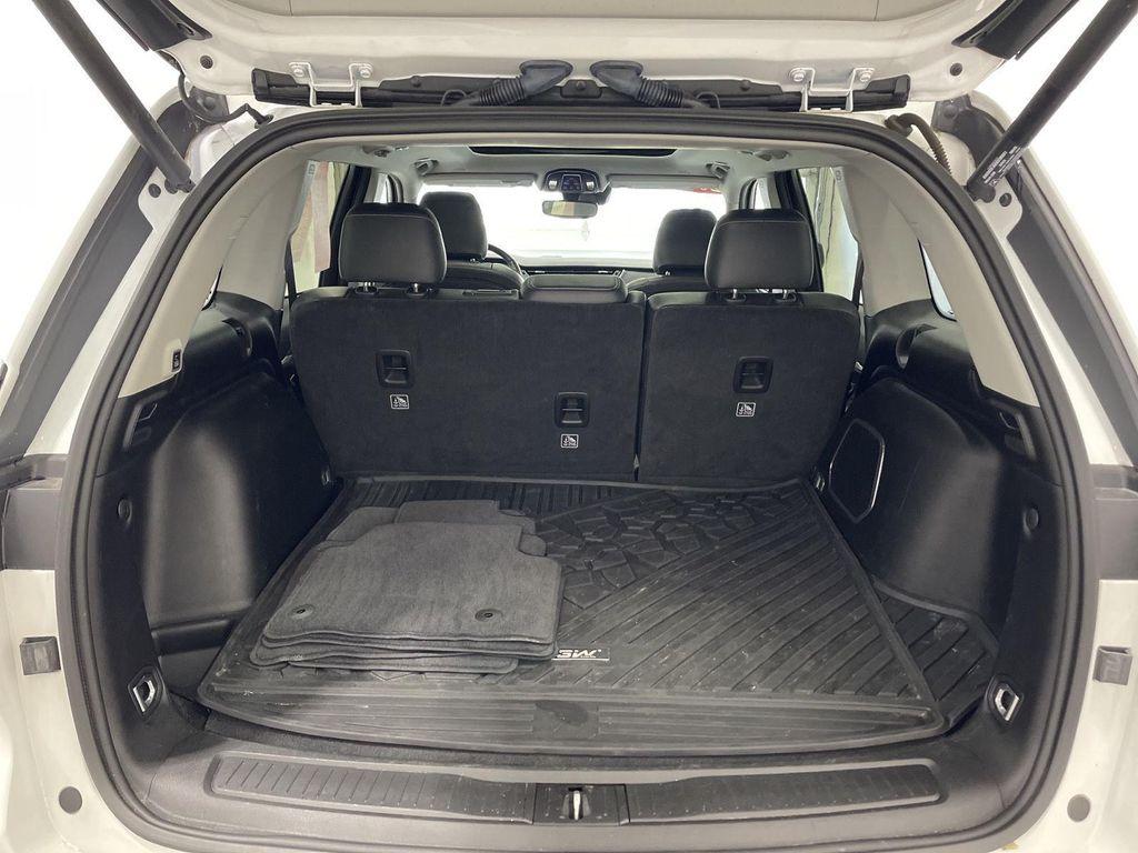 used 2022 Jeep Grand Cherokee car