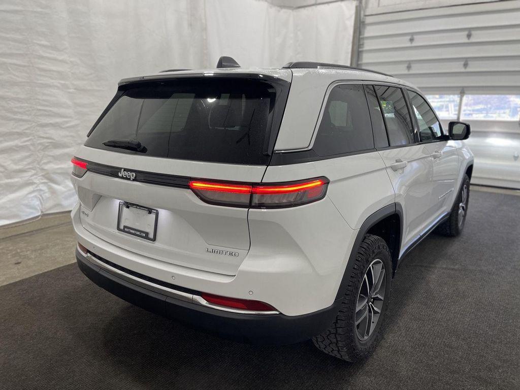 used 2022 Jeep Grand Cherokee car