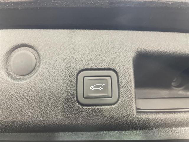 used 2022 Chevrolet Equinox car, priced at $23,390