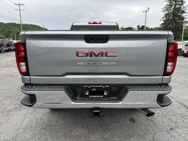 new 2025 GMC Sierra 3500 car, priced at $55,650