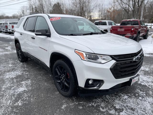 used 2021 Chevrolet Traverse car, priced at $31,282