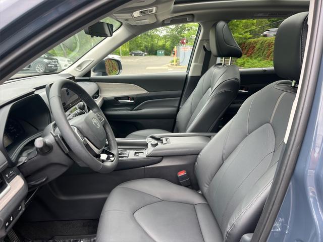 used 2025 Toyota Grand Highlander car, priced at $52,990