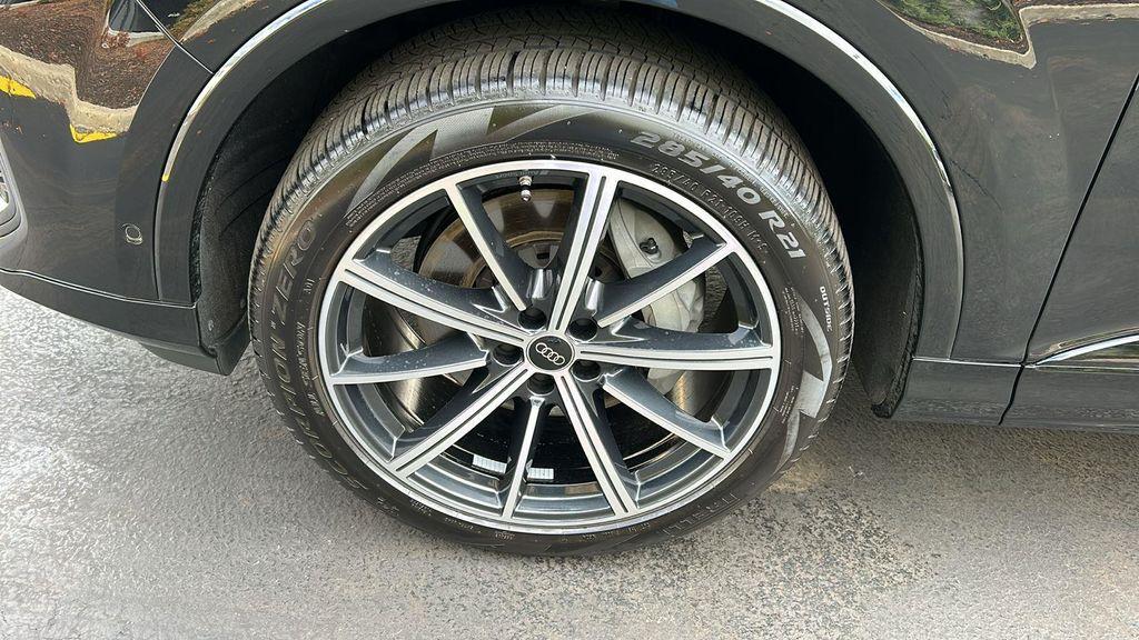 used 2025 Audi Q7 car, priced at $51,990