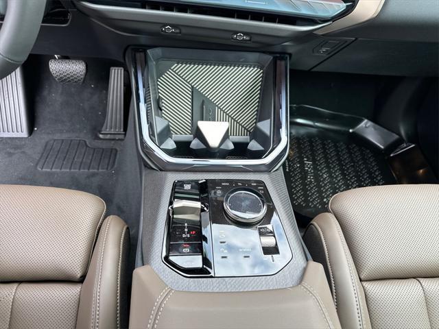 new 2025 BMW X3 car, priced at $56,385