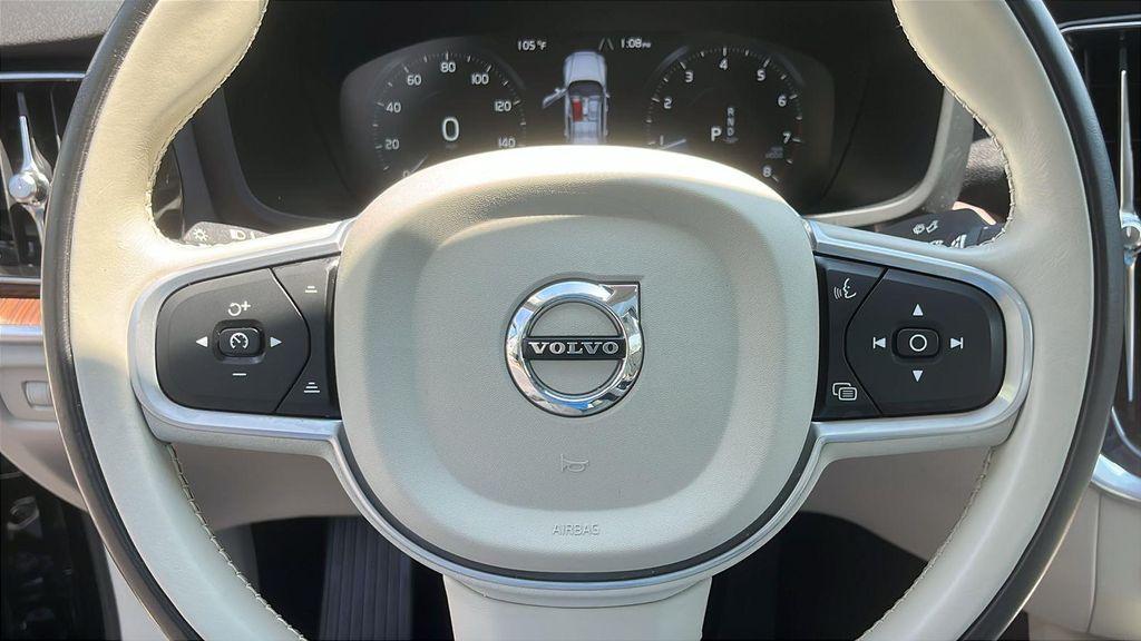 used 2022 Volvo S60 car, priced at $24,990
