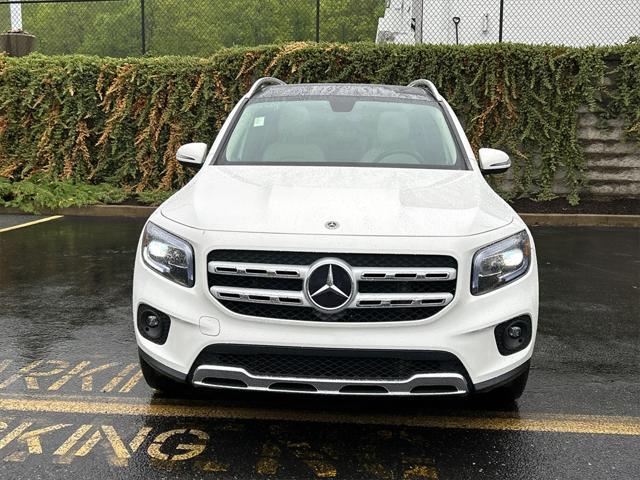 used 2023 Mercedes-Benz GLB 250 car, priced at $35,490