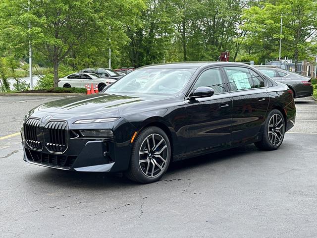 new 2025 BMW 760 car, priced at $128,325