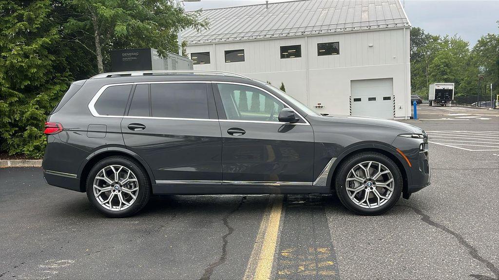 new 2026 BMW X7 car, priced at $91,965