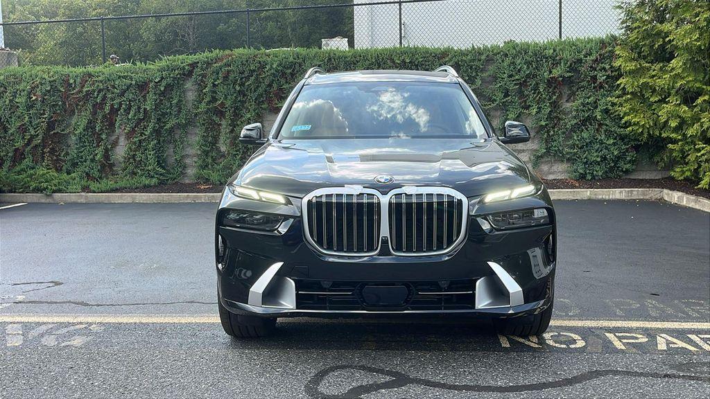 new 2026 BMW X7 car, priced at $92,080