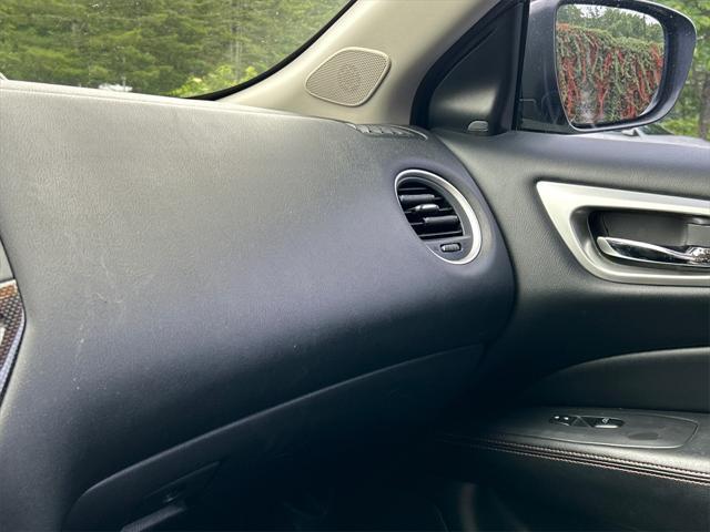 used 2020 Nissan Pathfinder car, priced at $17,990