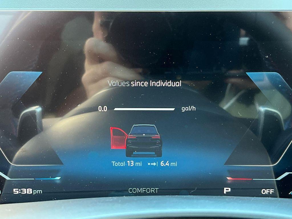 new 2026 BMW X7 car, priced at $127,080