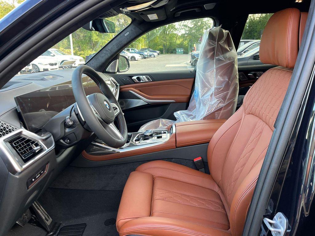 new 2026 BMW X7 car, priced at $127,080