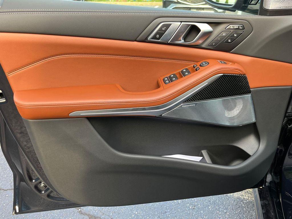 new 2026 BMW X7 car, priced at $127,080