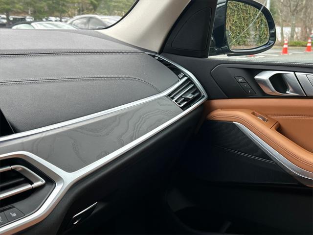 used 2022 BMW X7 car, priced at $53,590