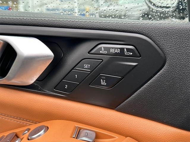 used 2022 BMW X7 car, priced at $54,490