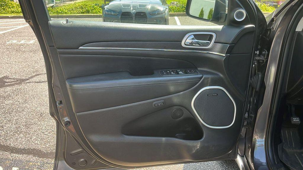 used 2020 Jeep Grand Cherokee car, priced at $25,990