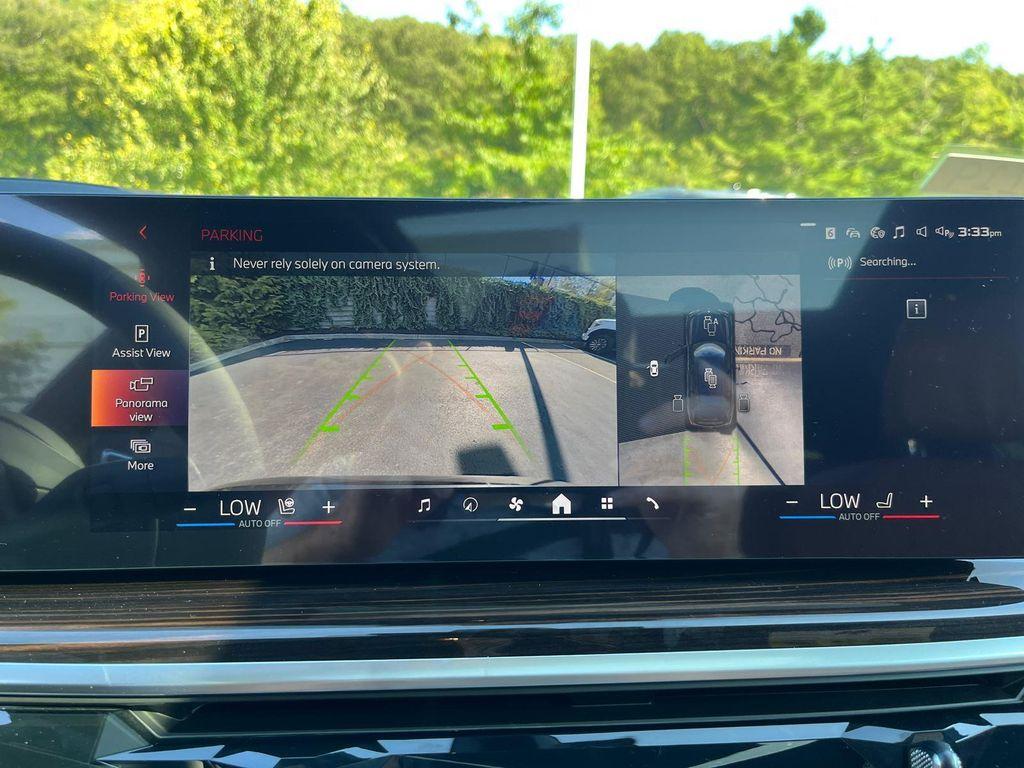 new 2026 BMW X7 car, priced at $122,530