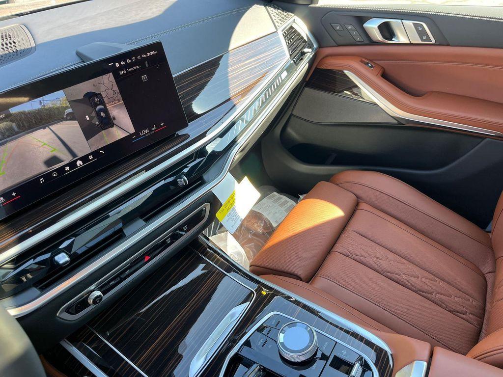 new 2026 BMW X7 car, priced at $122,530