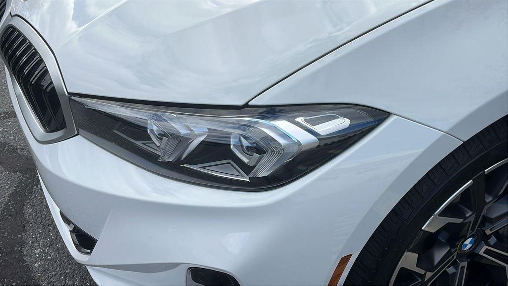 new 2025 BMW 330 car