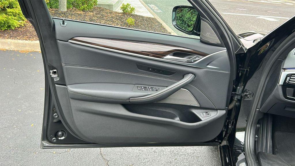 used 2022 BMW 540 car, priced at $39,990