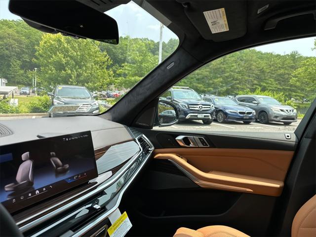 new 2026 BMW X7 car, priced at $94,630