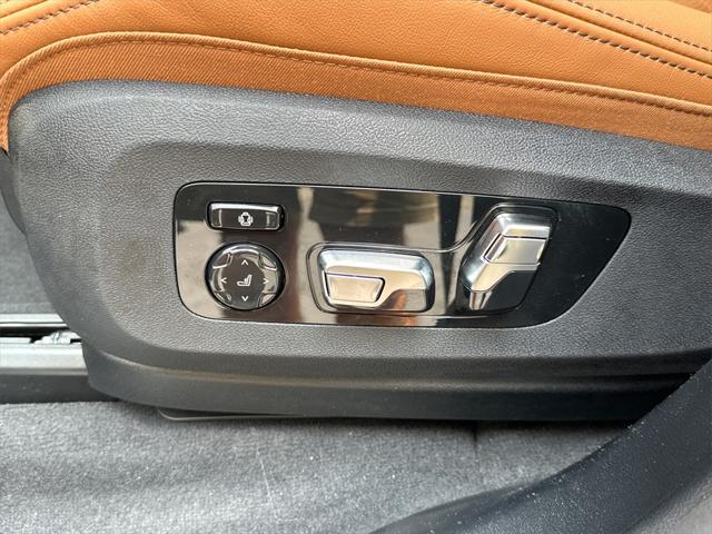 new 2026 BMW X7 car, priced at $94,630