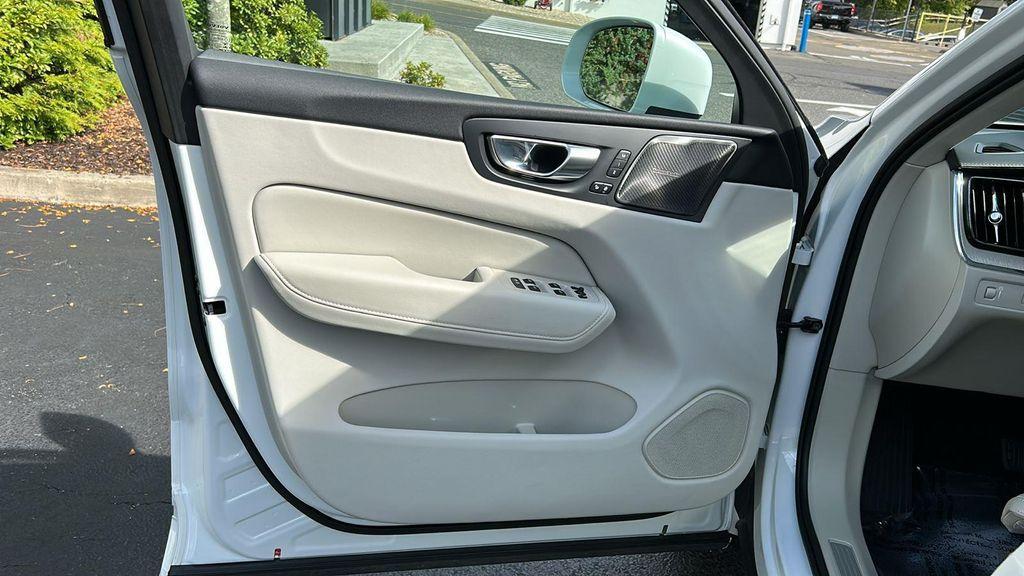 used 2022 Volvo XC60 car, priced at $33,990