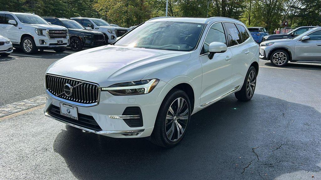used 2022 Volvo XC60 car, priced at $33,990