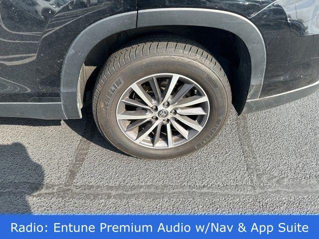 used 2019 Toyota Highlander car, priced at $25,500