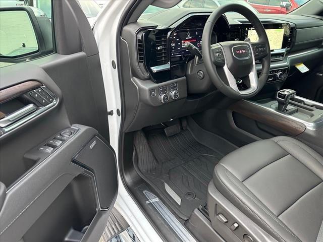 new 2025 GMC Sierra 1500 car, priced at $59,545