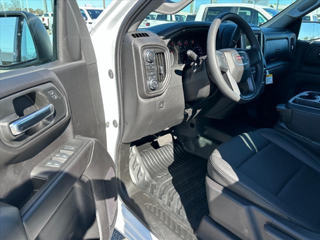 new 2024 GMC Sierra 1500 car, priced at $43,345