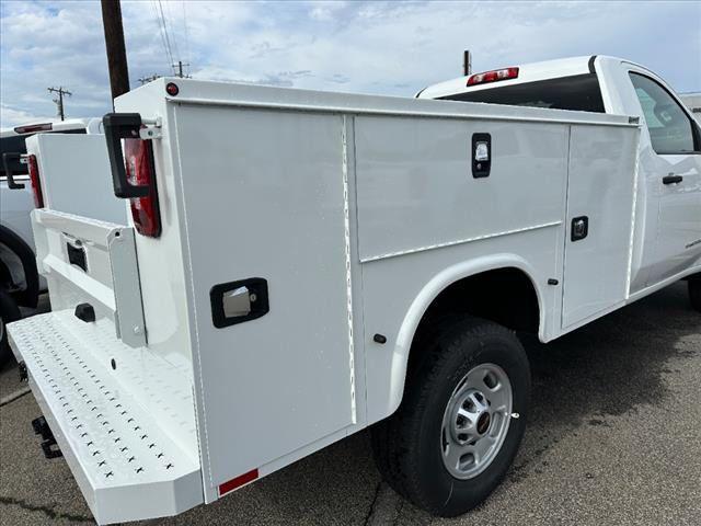 new 2024 GMC Sierra 2500 car, priced at $50,578