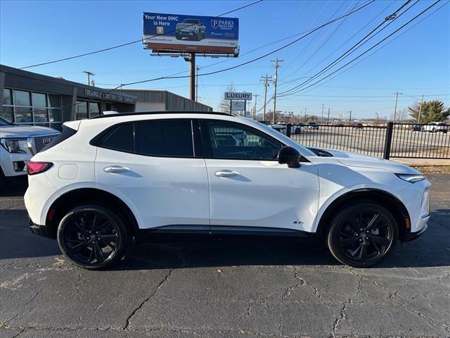 new 2025 Buick Envision car, priced at $39,917