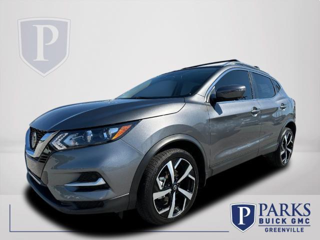 used 2022 Nissan Rogue Sport car, priced at $25,400