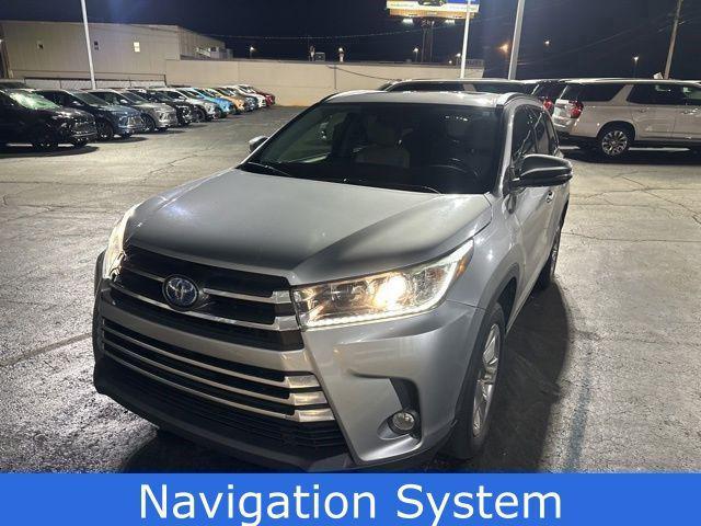 used 2017 Toyota Highlander car, priced at $22,900