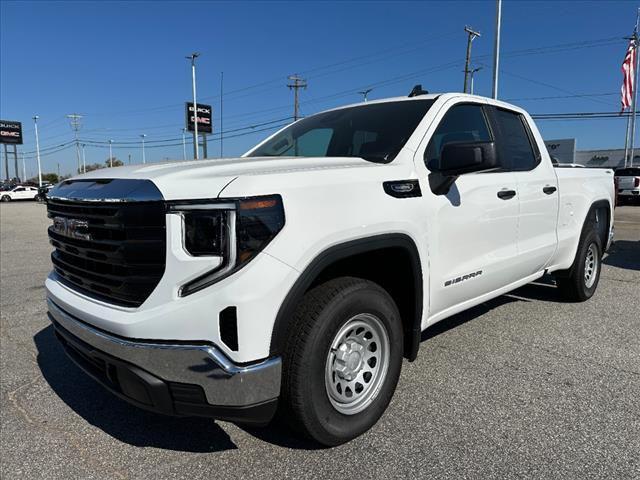 new 2025 GMC Sierra 1500 car, priced at $44,925