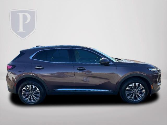 new 2025 Buick Envision car, priced at $40,477