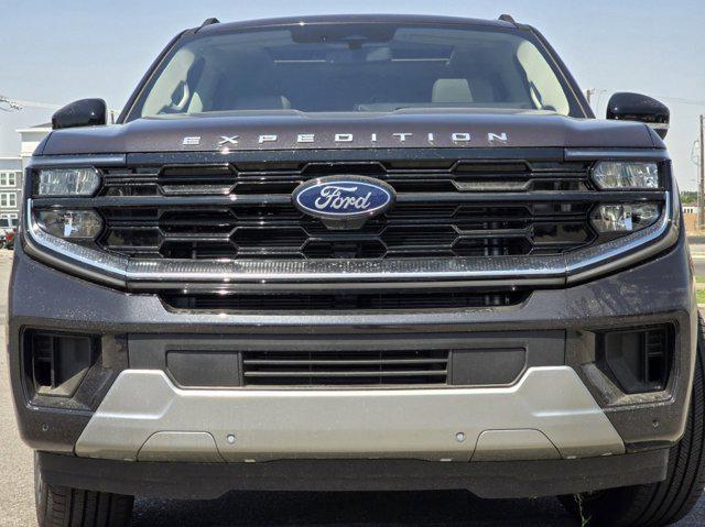new 2025 Ford Expedition Max car, priced at $94,085