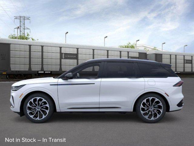 new 2025 Lincoln Nautilus car, priced at $71,030