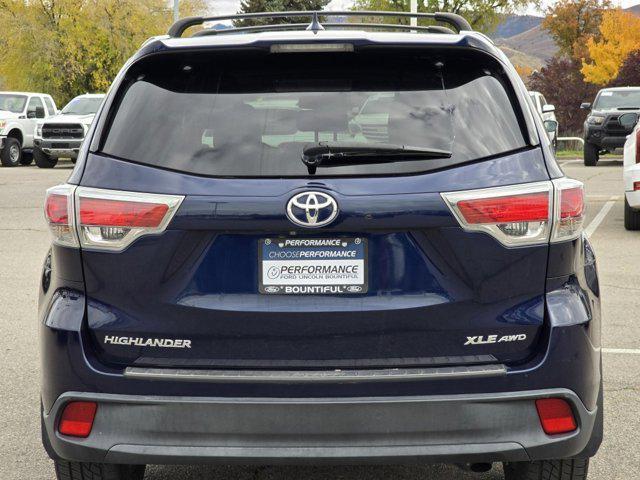 used 2016 Toyota Highlander car, priced at $20,987