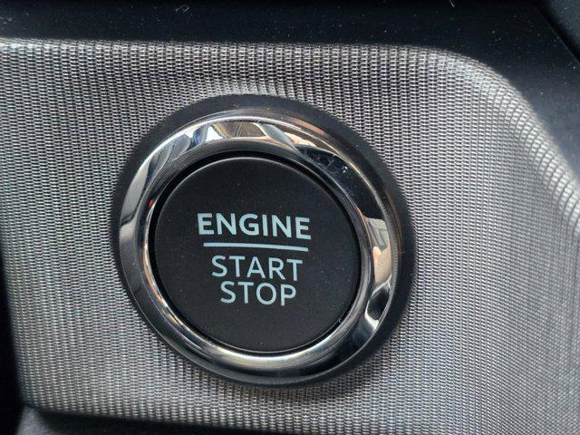 new 2025 Ford F-250 car, priced at $100,606