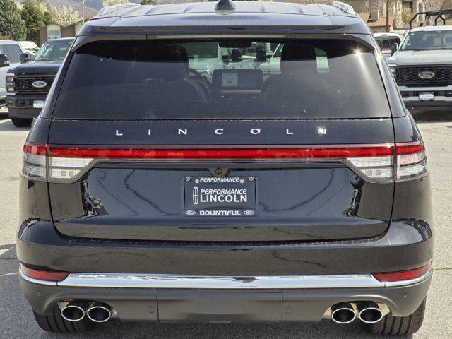new 2025 Lincoln Aviator car, priced at $70,652