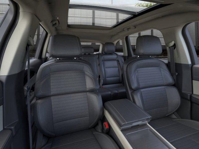 new 2025 Lincoln Nautilus car, priced at $69,315