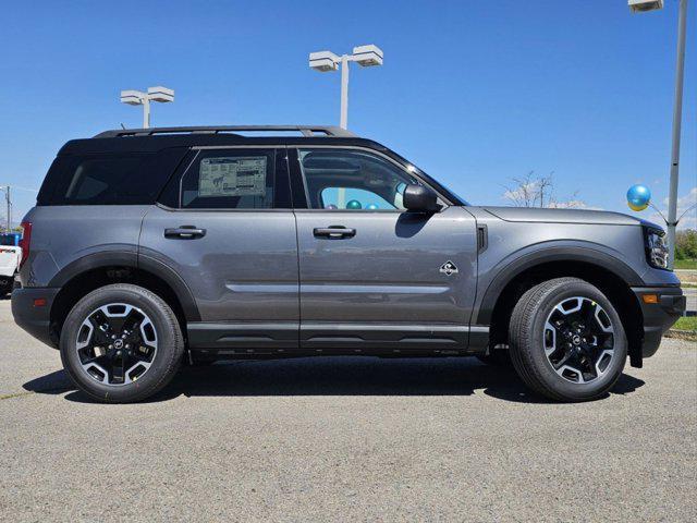 new 2024 Ford Bronco Sport car, priced at $33,439