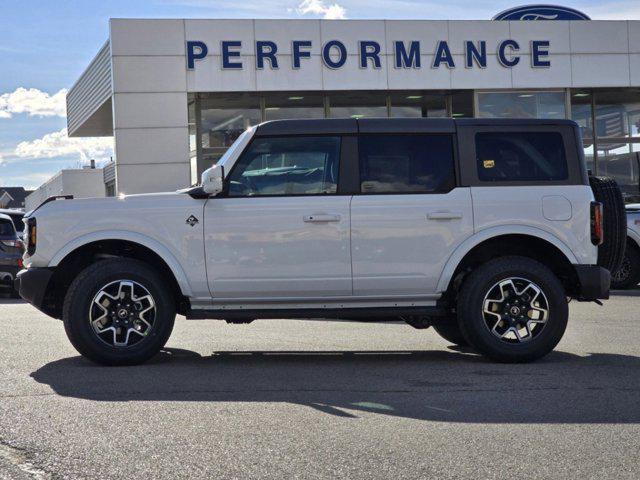 new 2024 Ford Bronco car, priced at $53,477