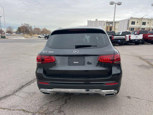 used 2021 Mercedes-Benz GLC 300 car