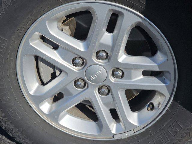 used 2023 Jeep Grand Cherokee car, priced at $23,484